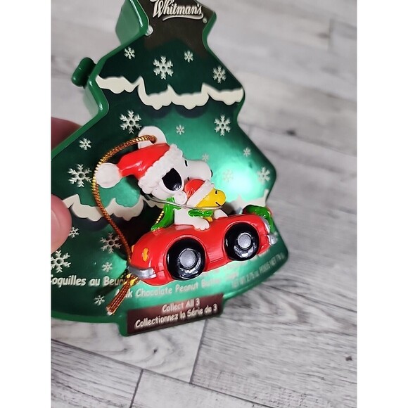 Vintage Whitmans Christmas Box w/Snoopy PVC Ornament Peanuts Chocolate Candy - Picture 3 of 6